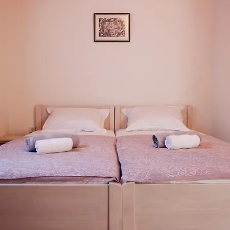 Domus Albus Гостевой дом 3*