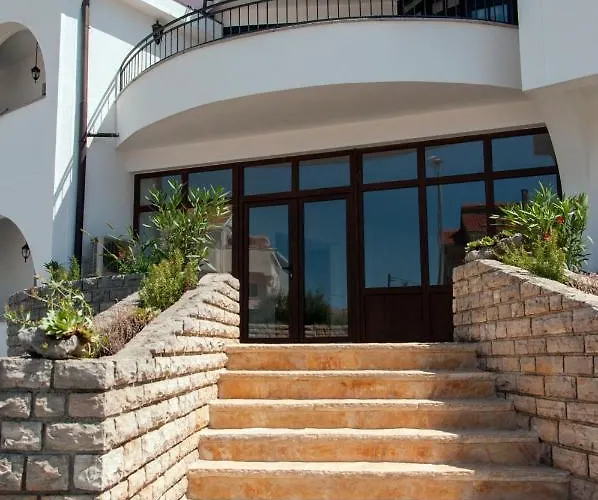 Domus Albus Гостевой дом Задар